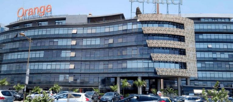 Orange-Datacenter-Senegal-768x337